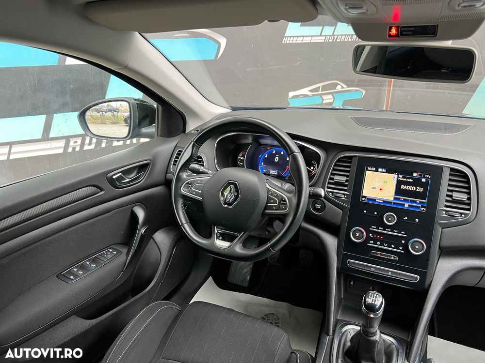Renault Megane Grandtour TCe 140 GPF LIMITED - 9