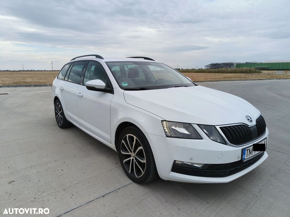 Skoda Octavia Combi Diesel 2.0 TDI DSG Style - 4