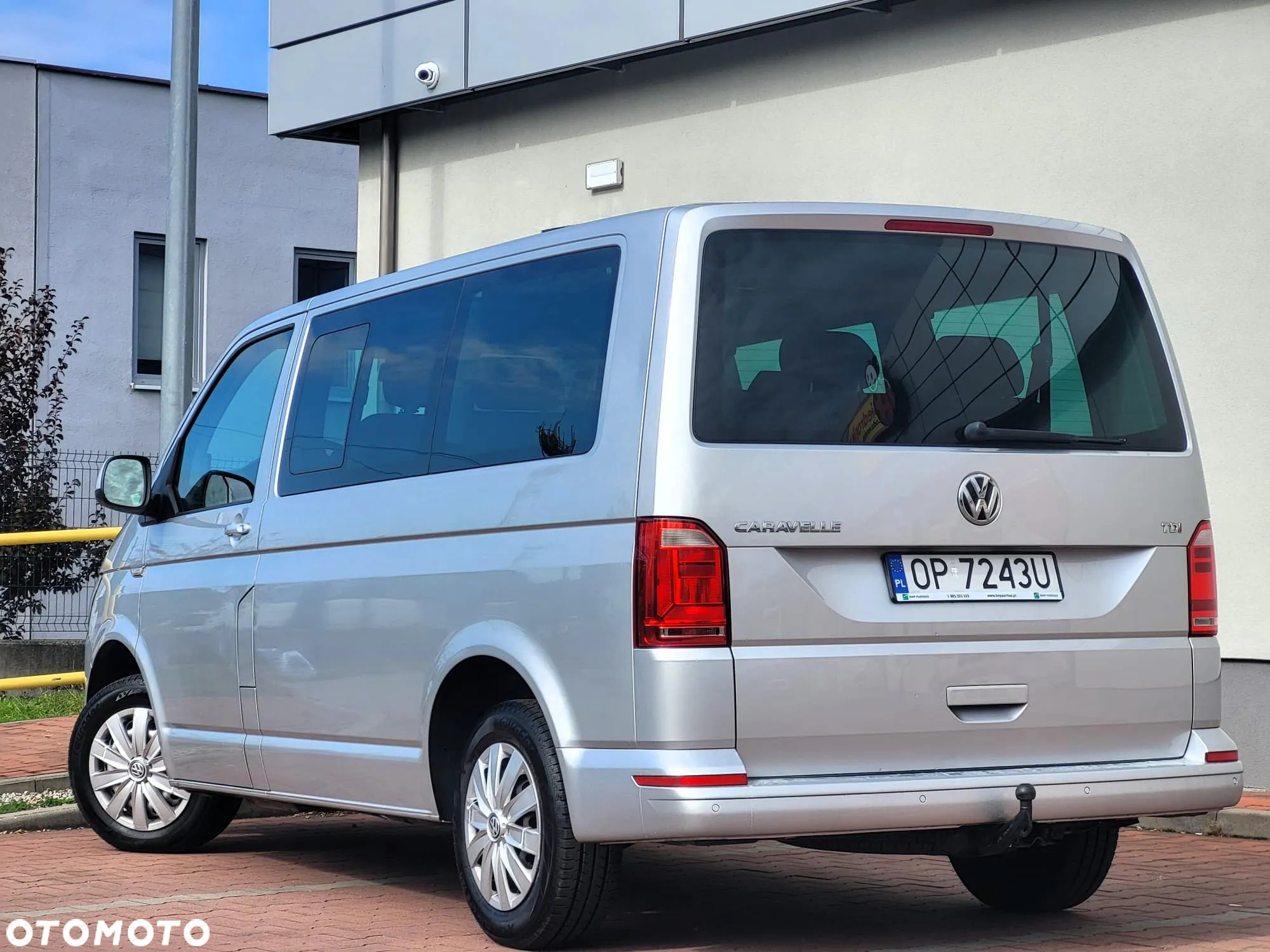 Volkswagen Caravelle 2.0 TDI L1 Comfortline DSG - 8