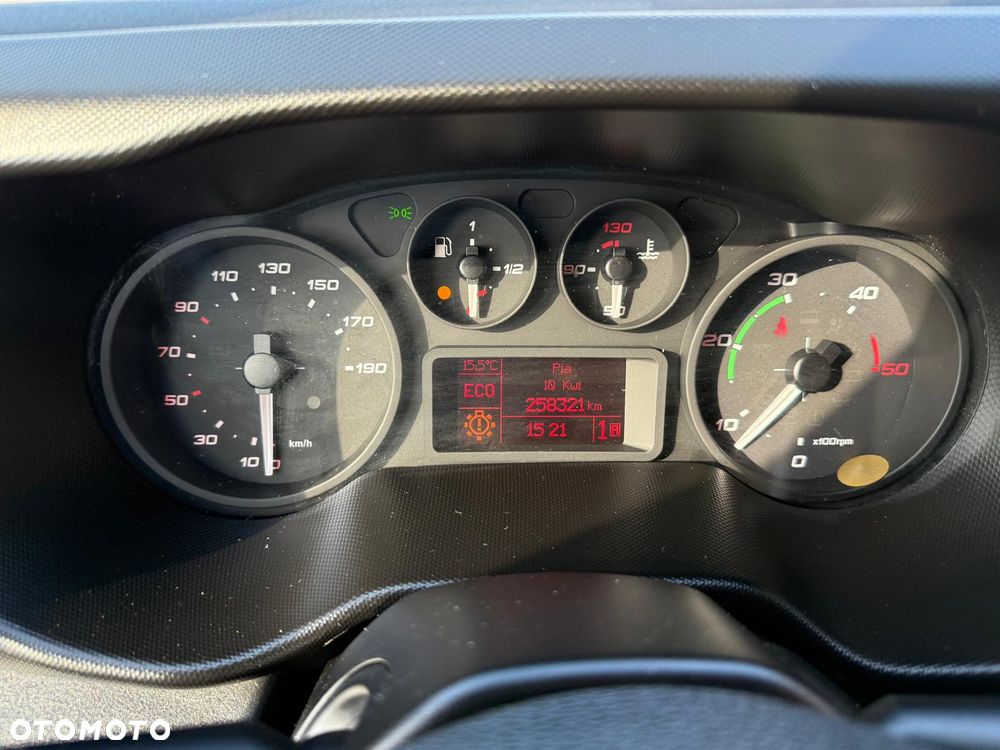 Iveco Daily 35C17, 3.0 170KM, L3H2, Bliźniak, HiMatic, Bardzo ładny - 25