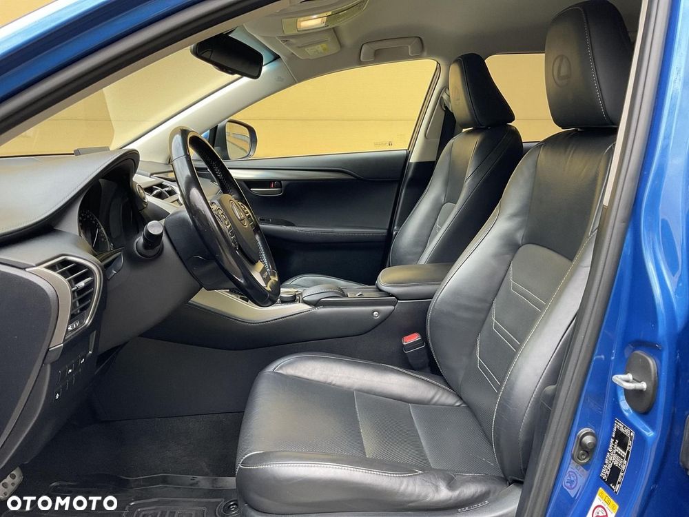 Lexus NX 300h Comfort AWD - 9