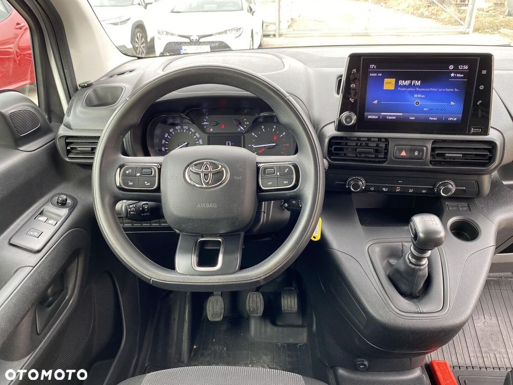 Toyota PROACE CITY - 12