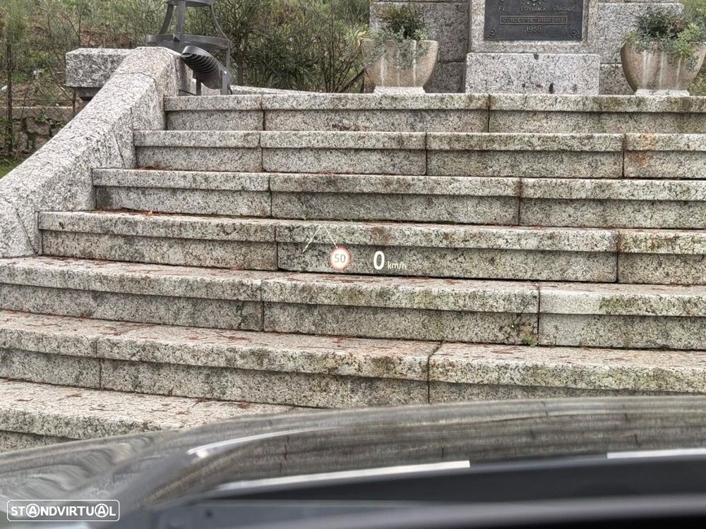 Land Rover Discovery Sport 2.0 eD4 S 7L - 23