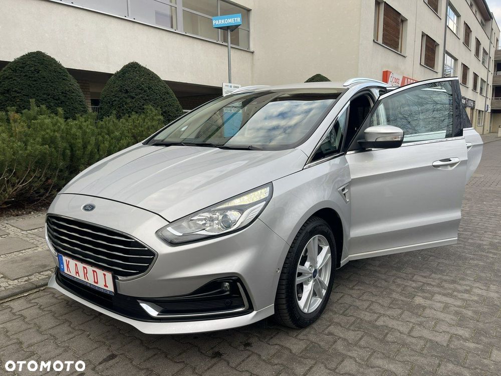 Ford S-Max - 15