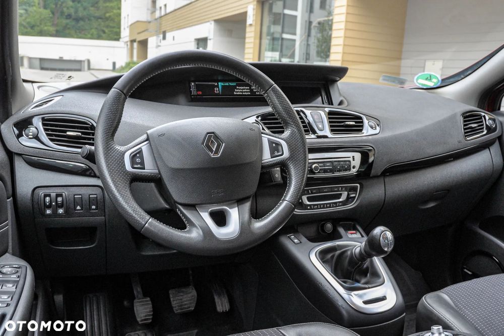 Renault Scenic - 9