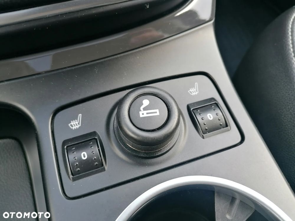 Ford Kuga 2.0 TDCi 4x4 Individual - 30