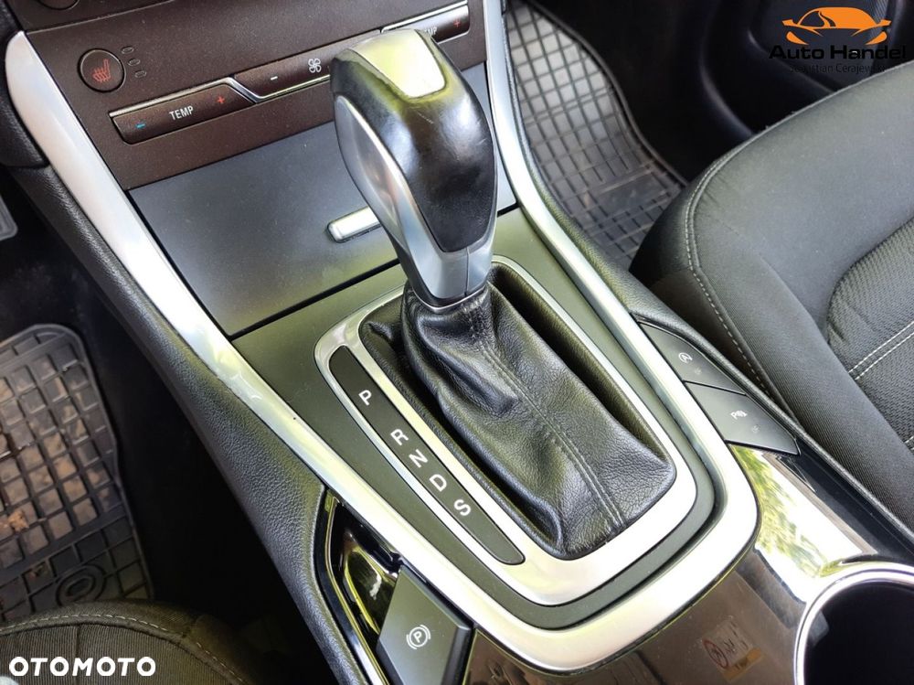 Ford Galaxy 2.0 TDCi Titanium PowerShift - 38