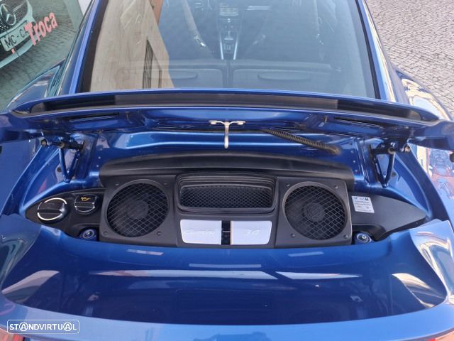 Porsche 911 Série F - 51