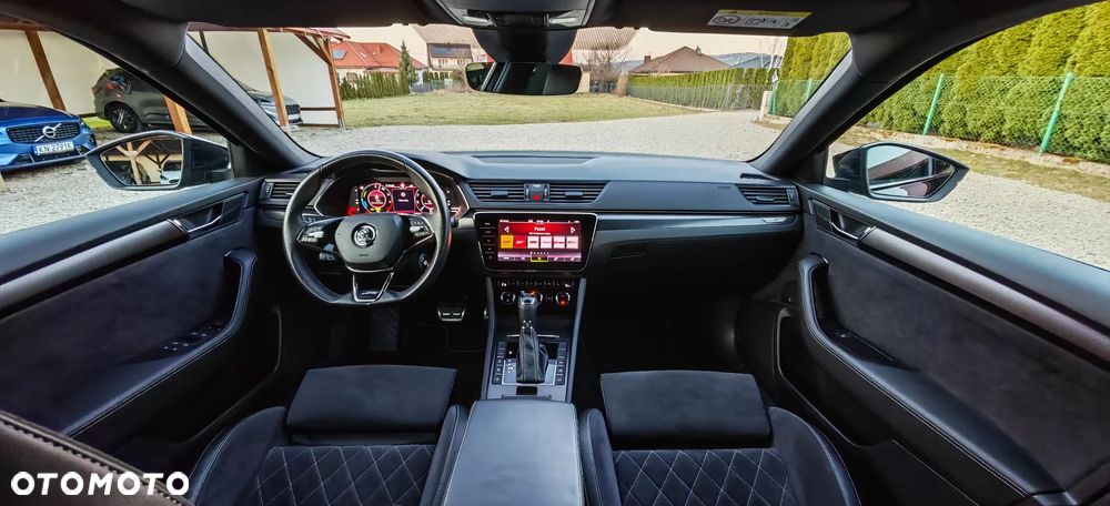 Skoda Superb 1.4 TSI DSG Sportline - 20