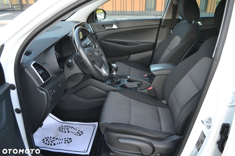 Hyundai Tucson blue 1.6 GDi 2WD Navi - 37