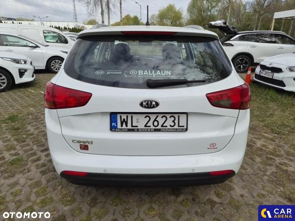 Kia Ceed - 5