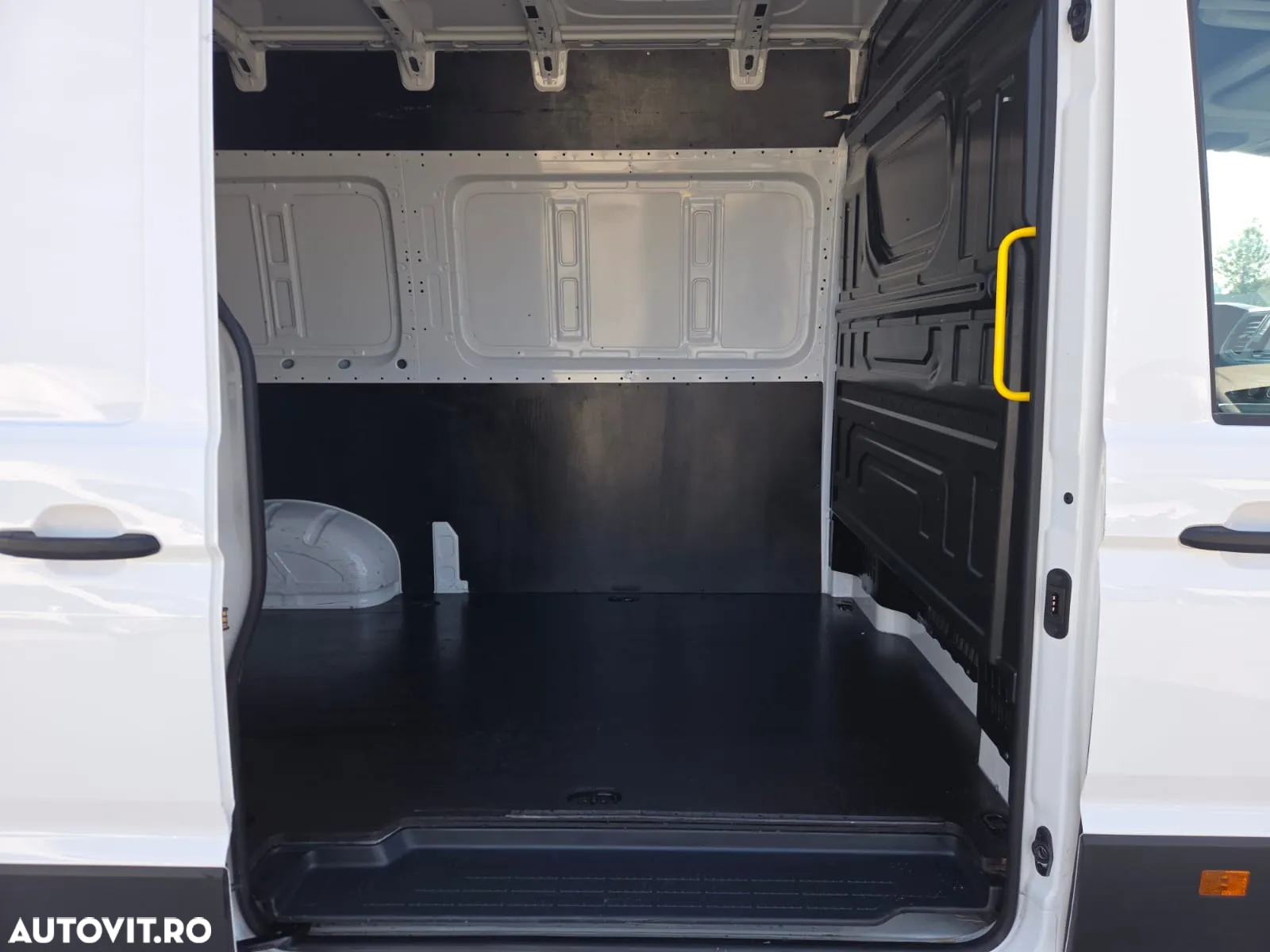 Volkswagen New Crafter L3H2 - 14