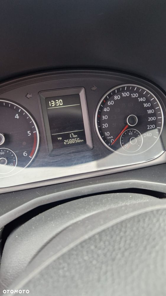 Volkswagen Caddy - 8