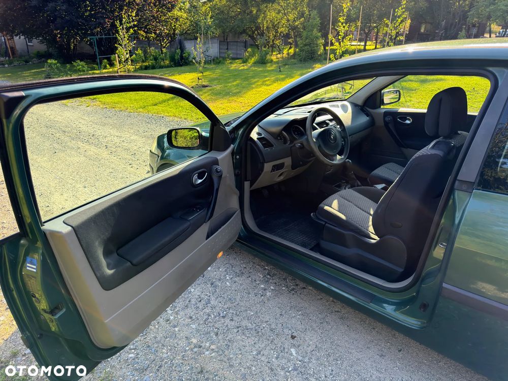 Renault Megane - 9