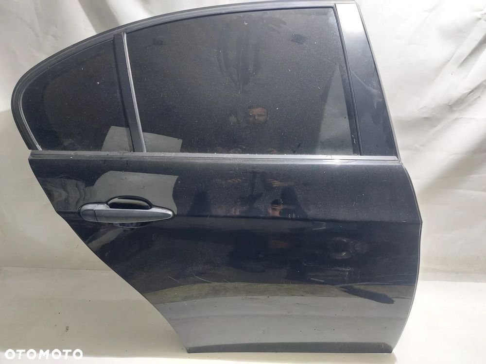 DRZWI PRAWE PRAWY TYL BMW E90 SCHWARZ 2 SLASK WYSYLKA - 1