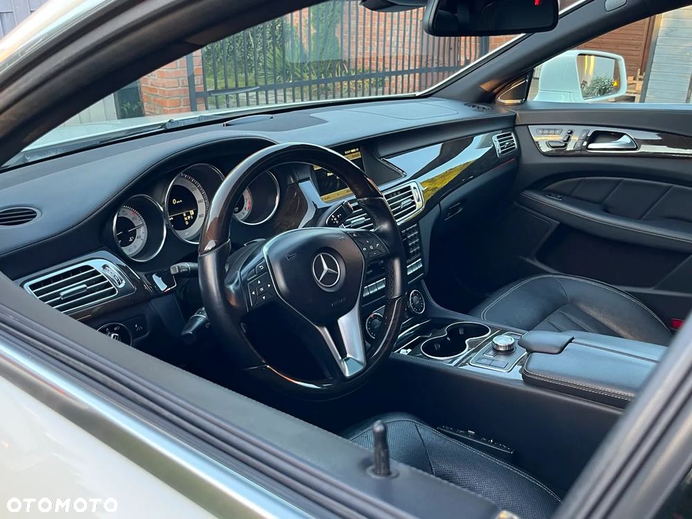 Mercedes-Benz CLS 500 BlueEffICIENCY - 7