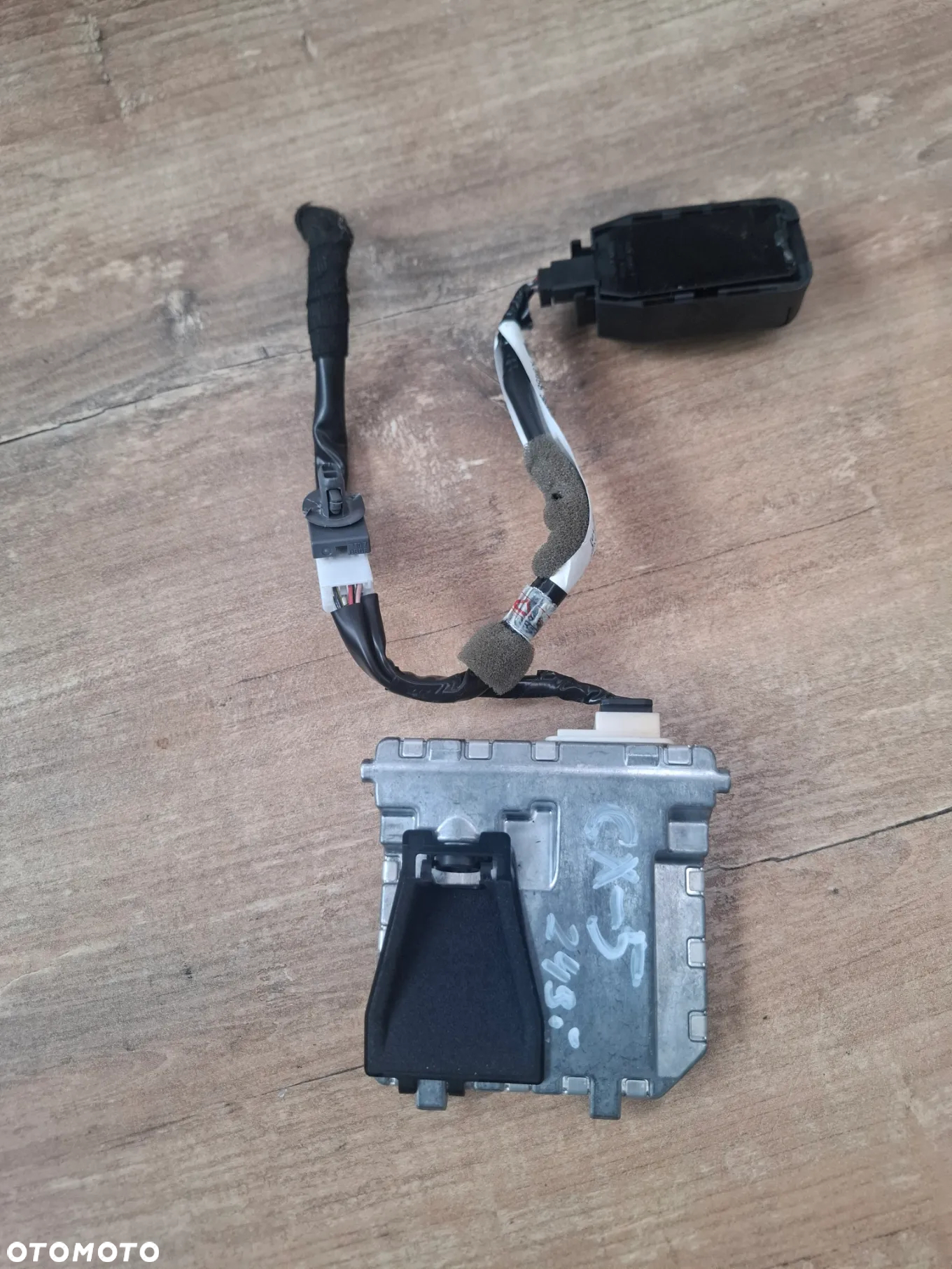 Mazda cx5 kamera sensor radar szyby GMG6-67XCX-C - 2