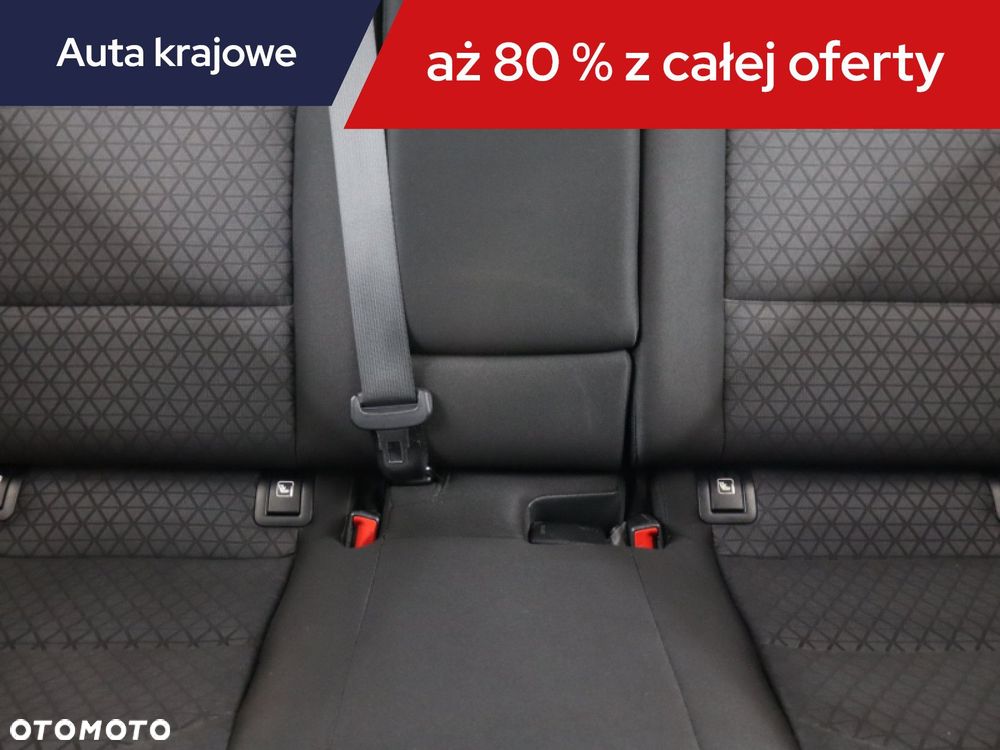 Kia Ceed - 12