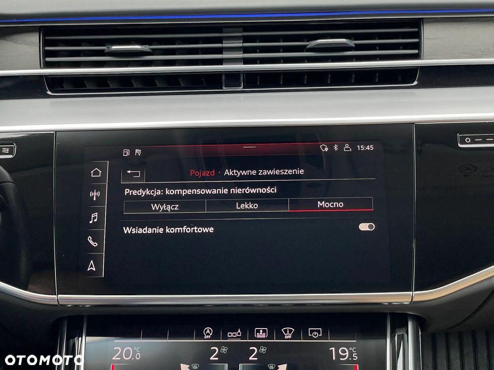 Audi A8 - 24