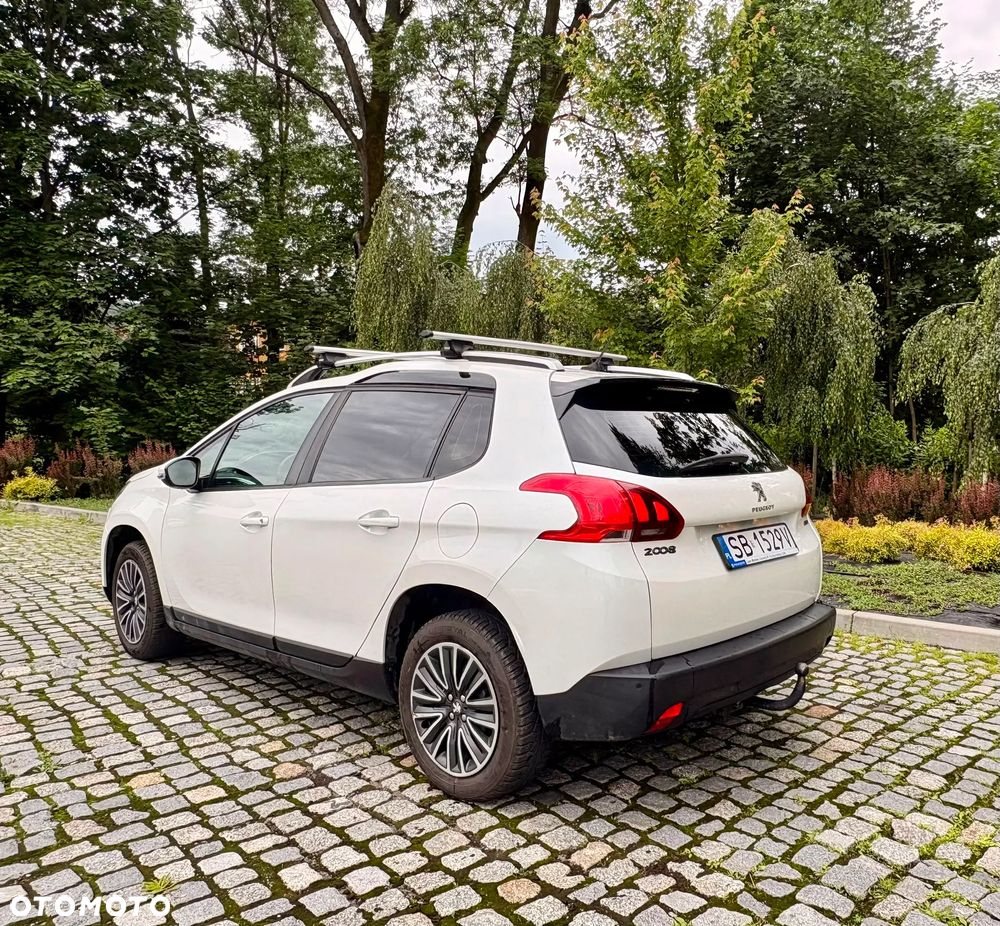 Peugeot 2008 1.2 Pure Tech Active - 3