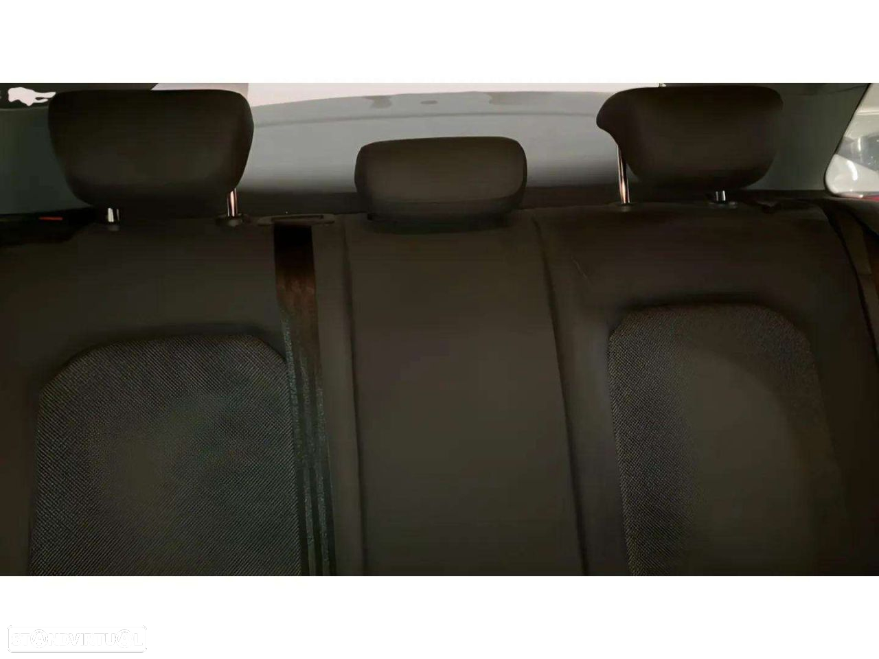 Audi A3 Sportback 1.6 TDI Advance Ultra - 14