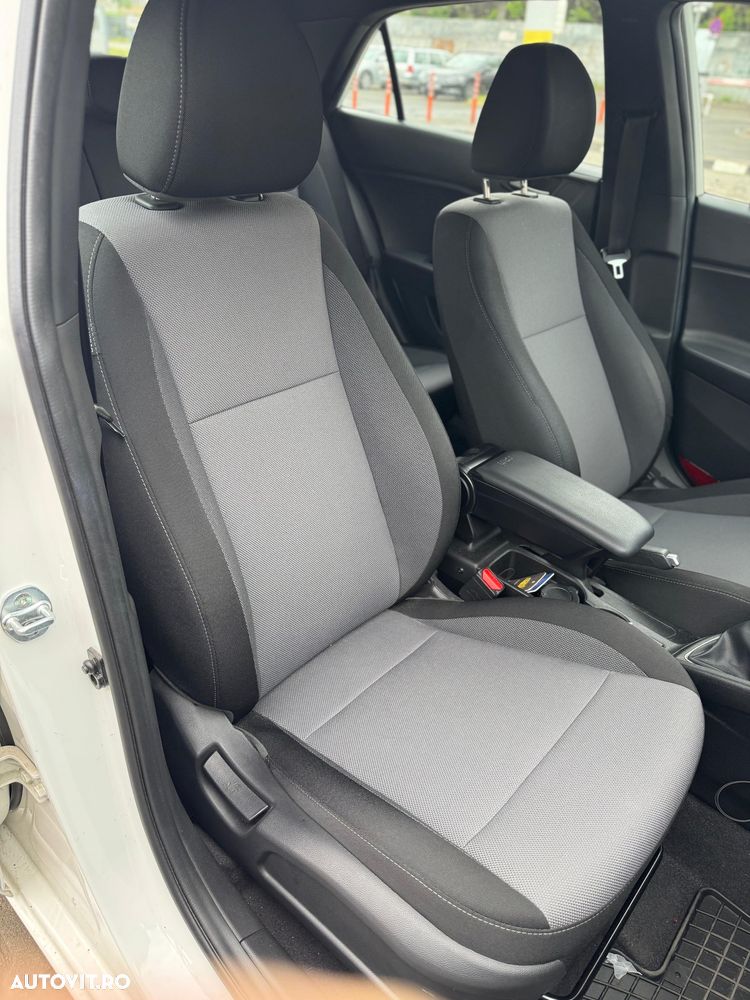 Hyundai i20 - 16
