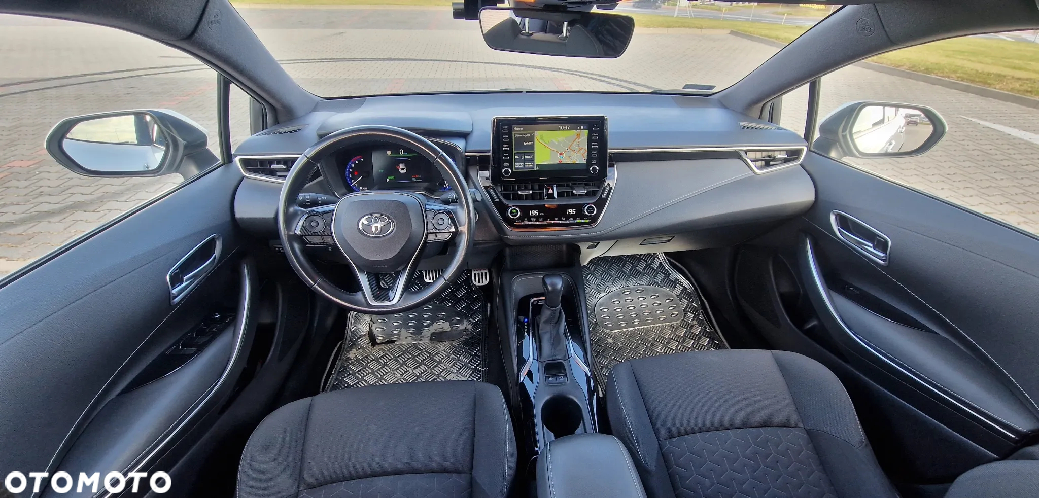 Toyota Corolla - 14