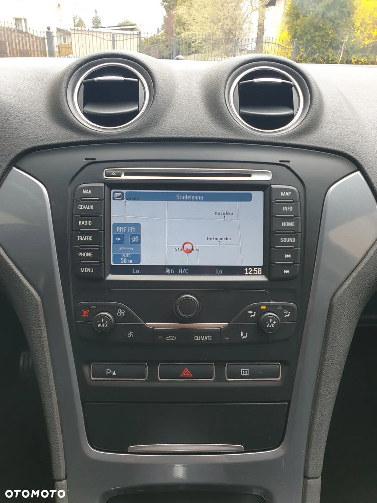 Ford Mondeo 2.0 TDCi Titanium X - 28