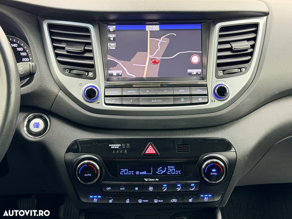 Hyundai Tucson 2.0 CRDI 4WD Passion Plus - 25