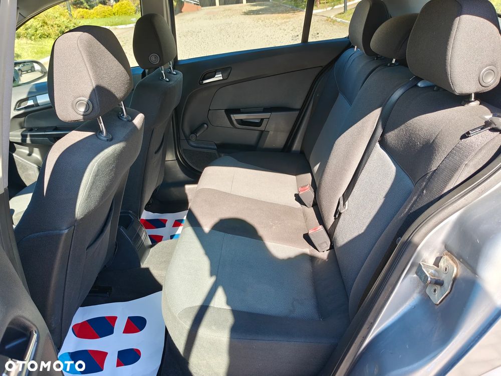 2005 Opel Astra 1.3 CDTI Edition Plus, photograph 10