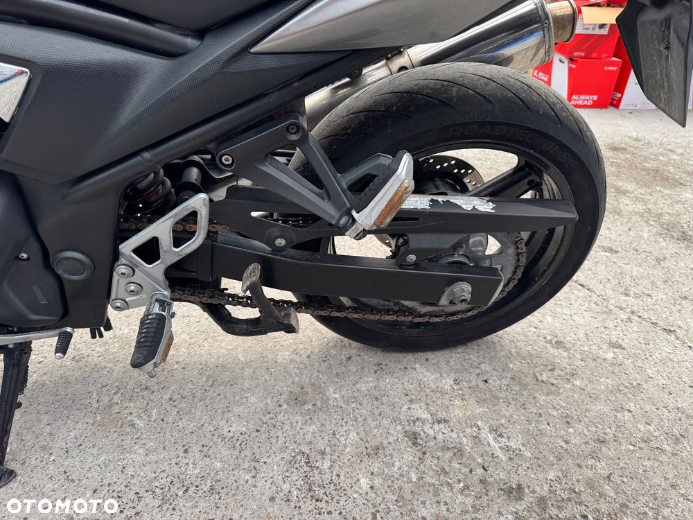 Suzuki Bandit - 19