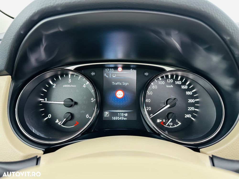 Nissan X-Trail 1.6 dCi Xtronic Tekna - 26