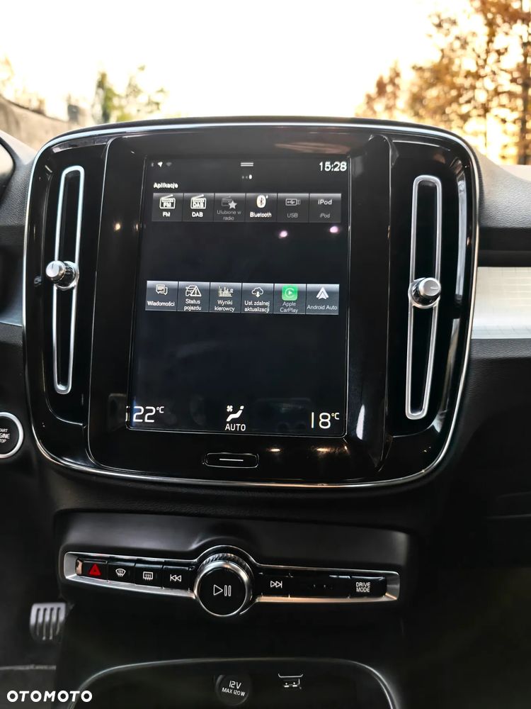 Volvo XC 40 T2 Momentum Pro - 20