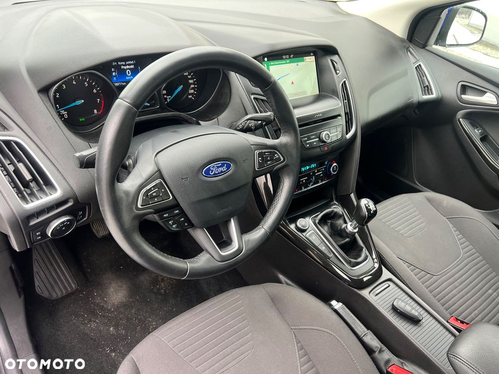 Ford Focus 1.5 EcoBoost Start-Stopp-System Titanium - 19