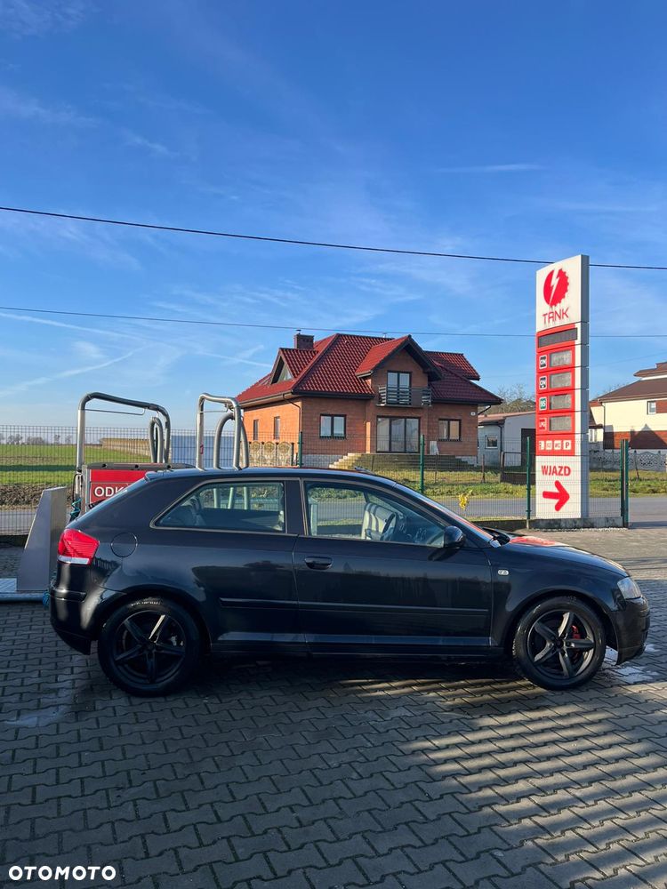 Audi A3 3-drzwiowe 1.9 TDI Ambiente - 10