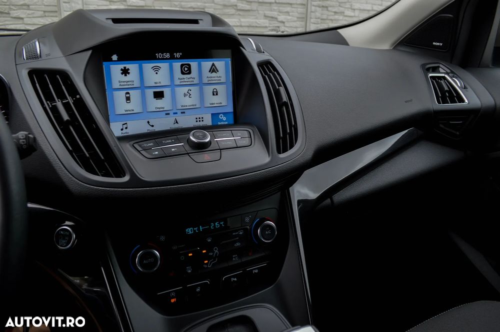 Ford Kuga 1.5 EcoBoost 4x4 Aut. Trend - 34