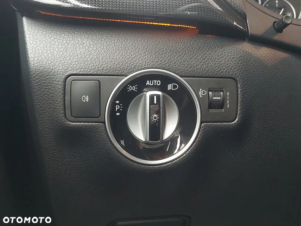 Mercedes-Benz Klasa B - 22