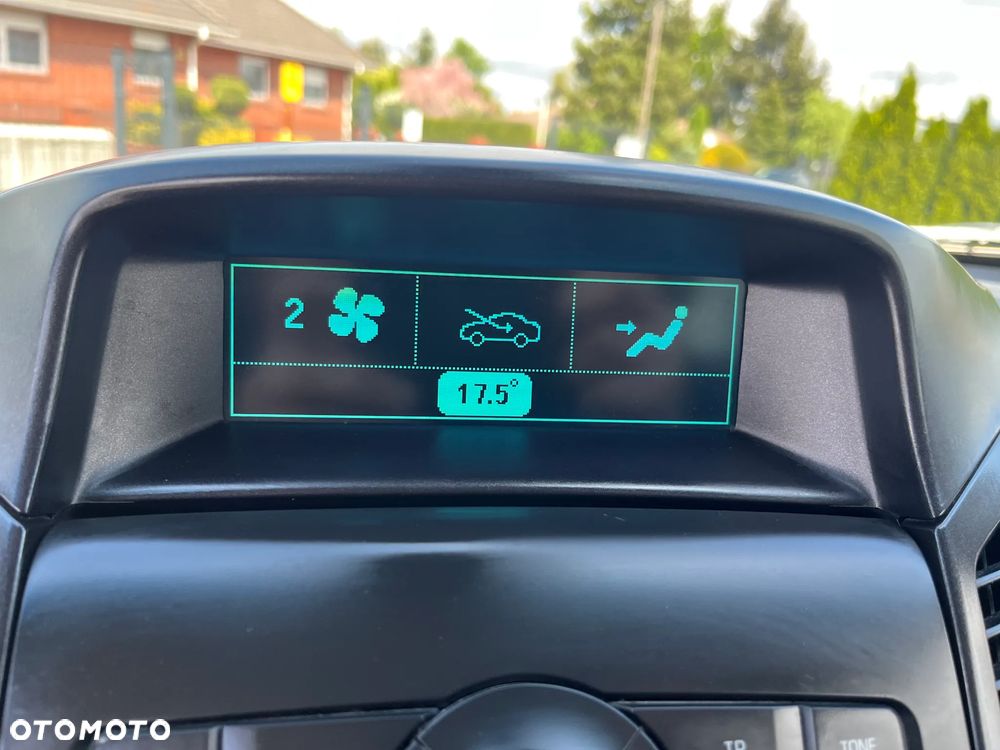 Chevrolet Orlando 2.0 D LT+ - 26