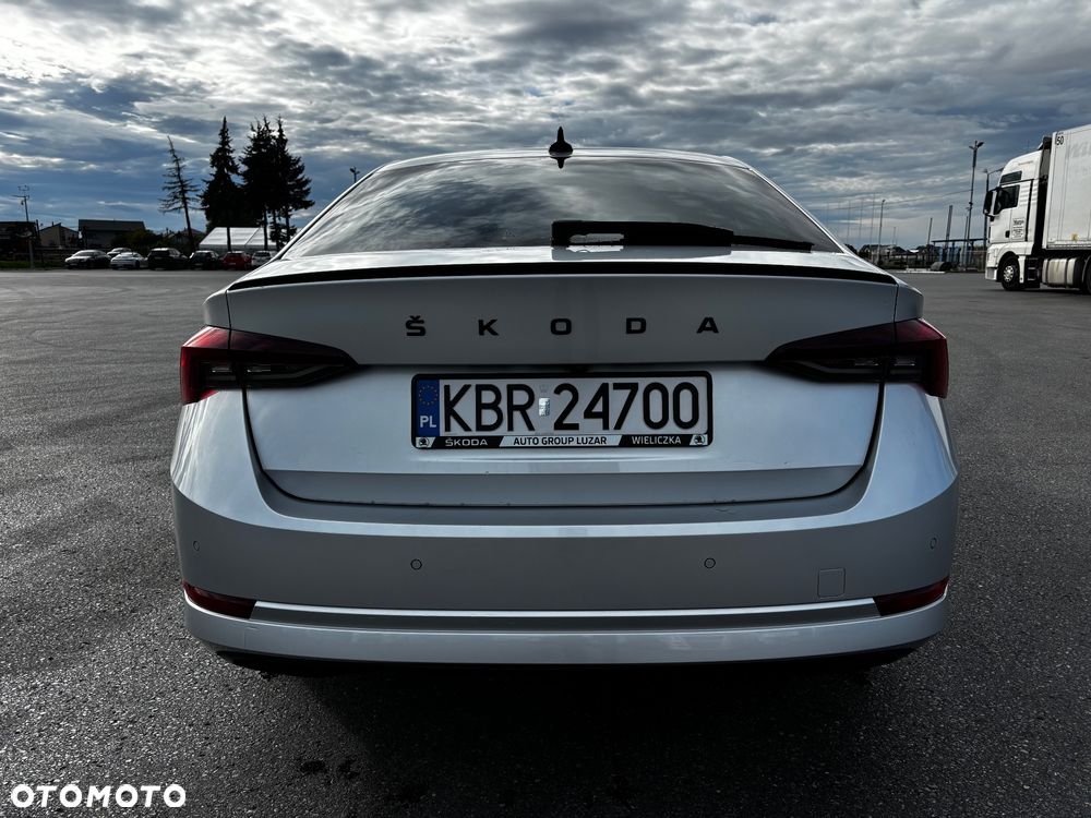 Skoda Octavia 2.0 TDI Ambition DSG - 4