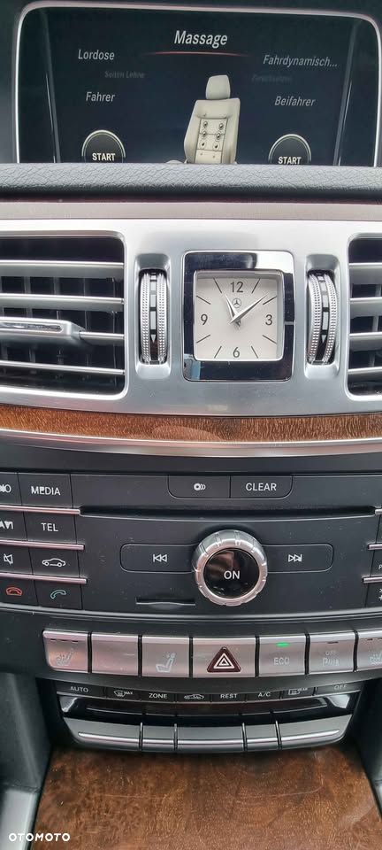 Mercedes-Benz Klasa E 350 BlueTEC 4Matic 7G-TRONIC Elegance - 11