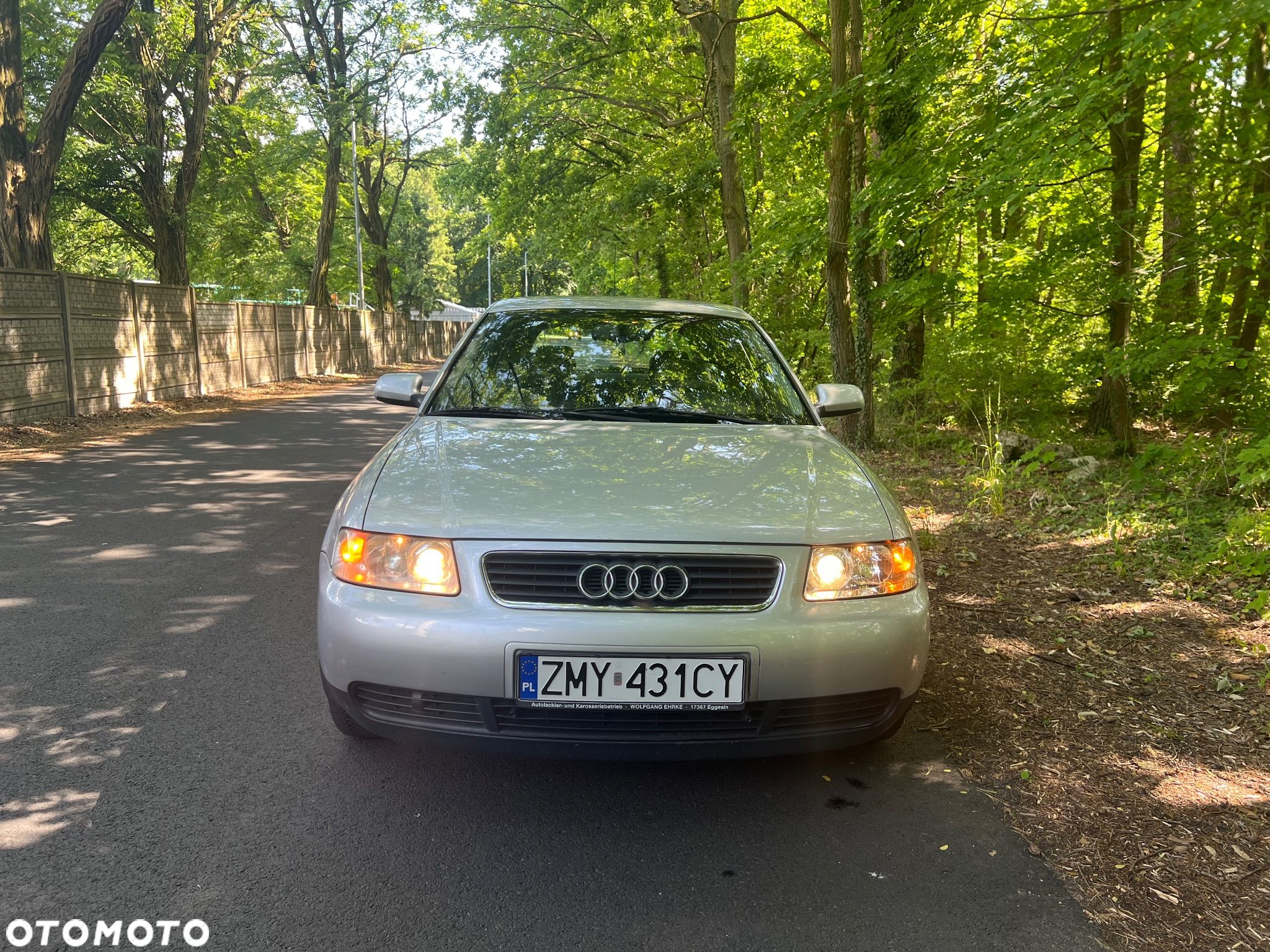 Audi A3 1.6 Ambiente - 1