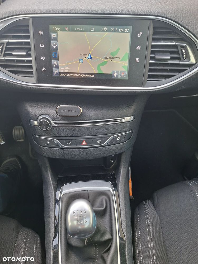 Peugeot 308 1.6 BlueHDi Business Line S&S - 17