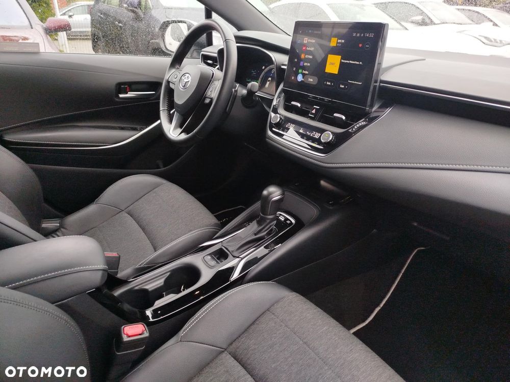 Toyota Corolla - 9