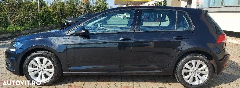 Volkswagen Golf 1.6 TDI Comfortline - 14