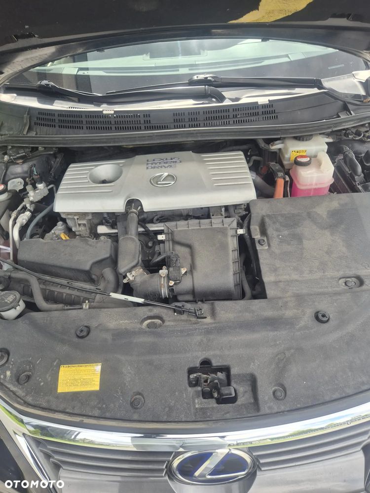Lexus CT - 3