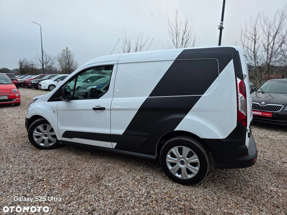Ford Transit Connect - 25