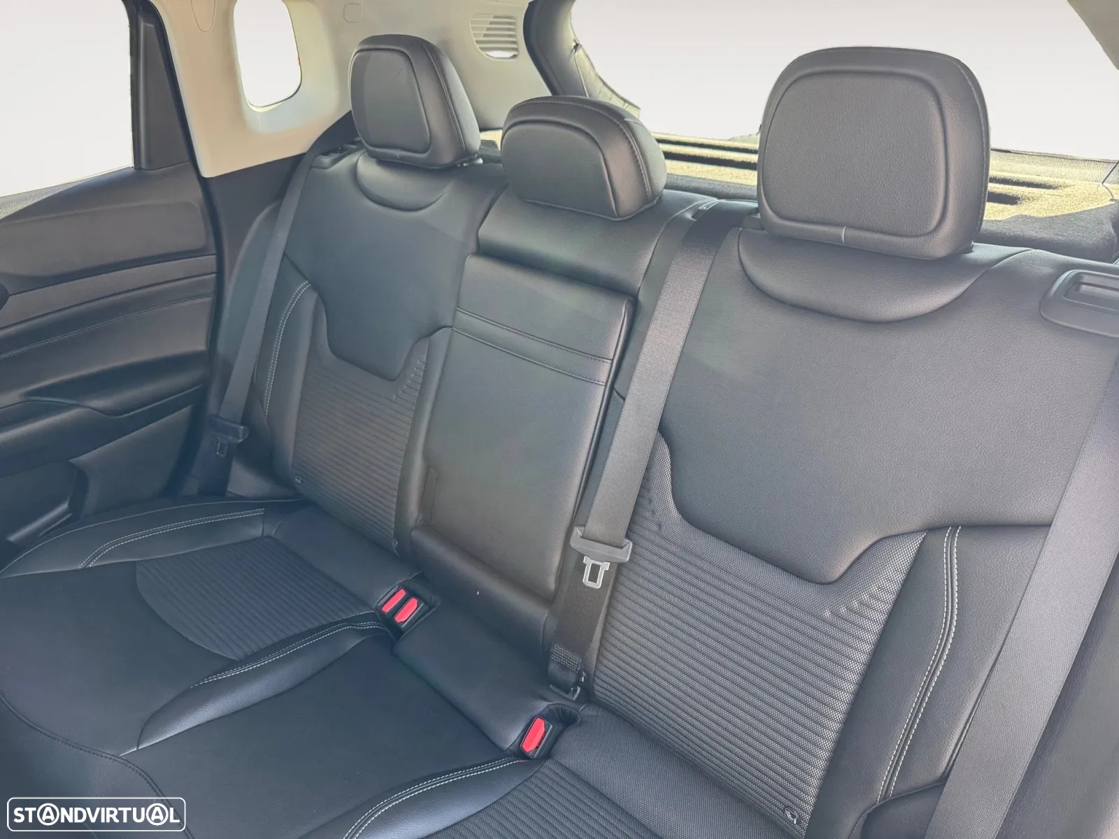 Jeep Compass 1.5 TG e-Hybrid Limited DCT - 15
