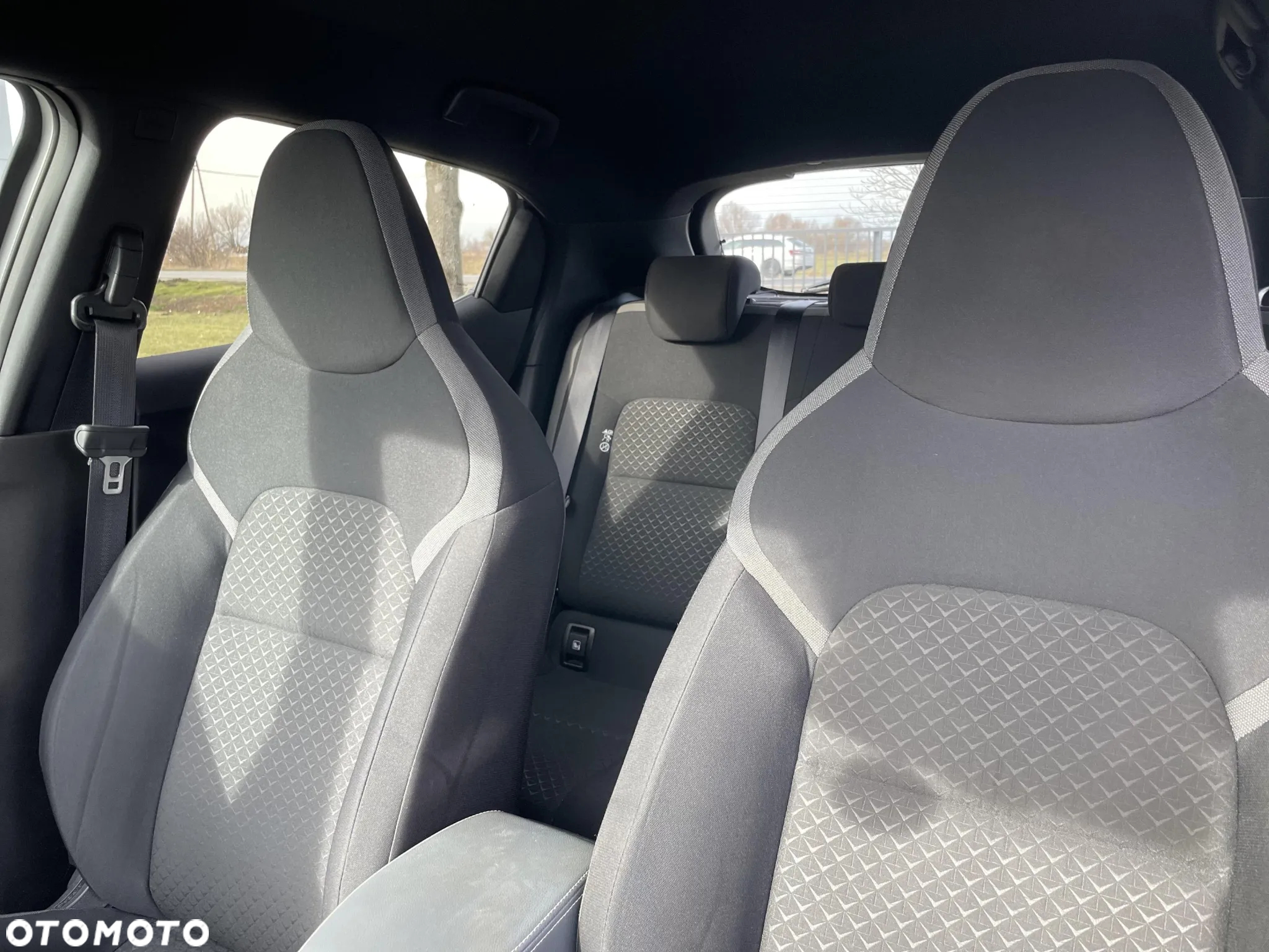 Nissan Juke 1.0 DIG-T N-Connecta DCT - 11