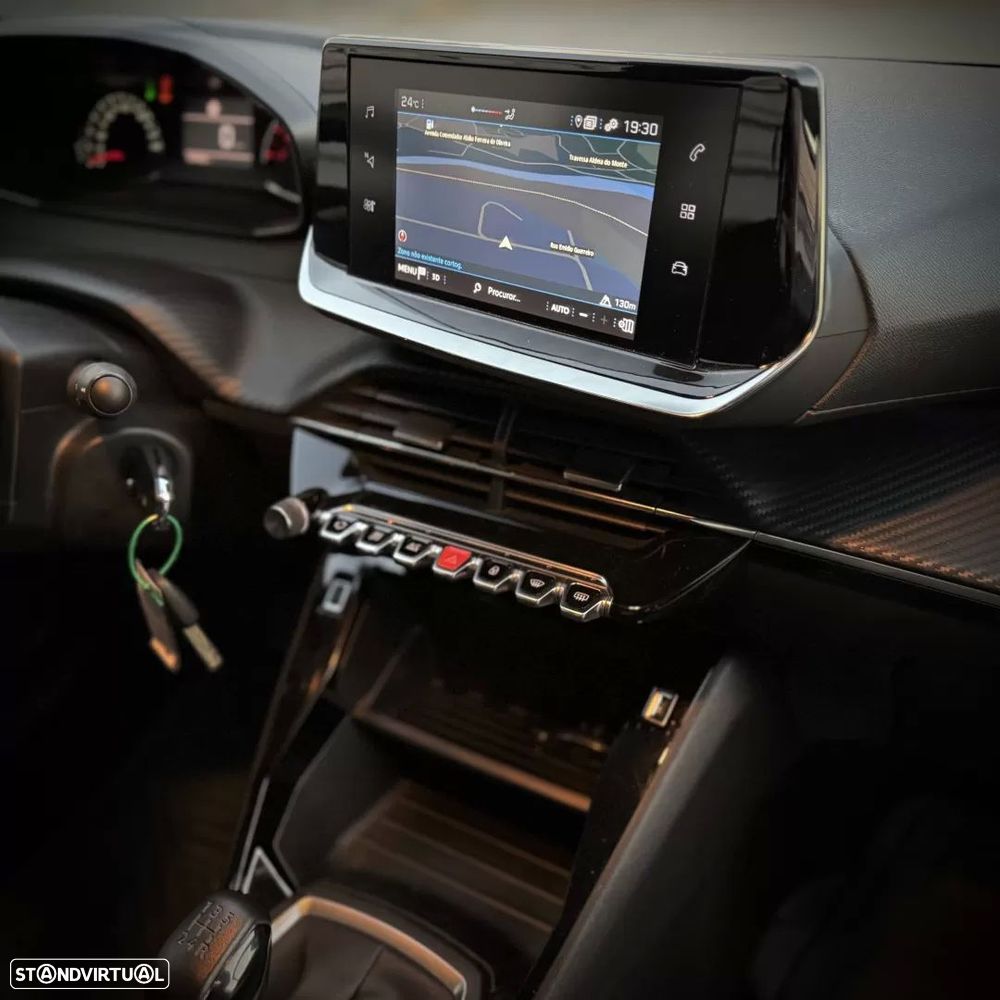 Peugeot 208 1.2 PureTech Active Pack - 23