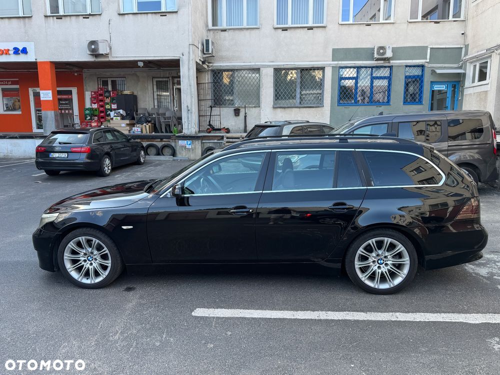 BMW Seria 5 525d - 8